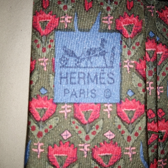 TIE- "HERMES" VINTAGE 💯% SILK - Picture 5 of 6
